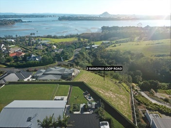 2 Ranginui Loop Road, Welcome Bay, Tauranga