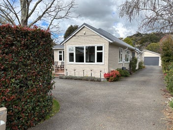 3 Heretaunga Square, Silverstream, Upper Hutt