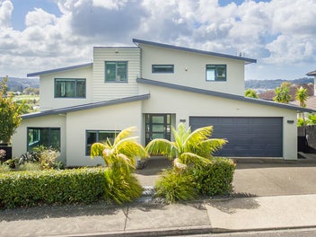74 Oakway Drive, Schnapper Rock, Auckland