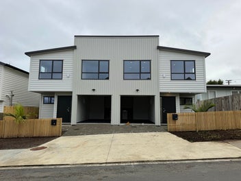 1A Mamuku Drive, Massey, Auckland