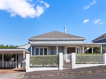 11 Logan Terrace, Parnell, Auckland