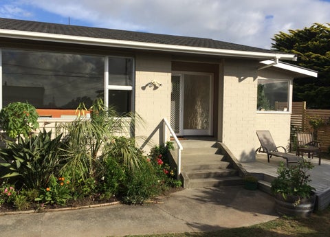 12 Kawau Grove, Waikanae Beach, Waikanae