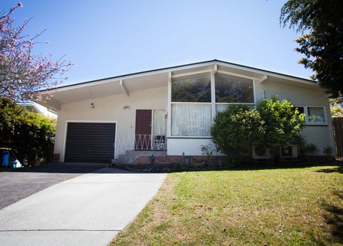 35 Valley View Road, Glenfield, Auckland