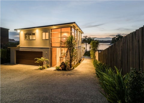 90 The Terrace, Herald Island, Auckland
