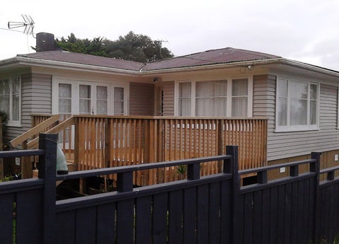 35 St Leonards Road, Kelston, Auckland
