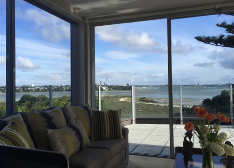 2/16 PINE RIDGE TERRACE, Hauraki, Auckland