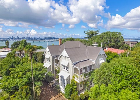 52 HINEMOA ST, Birkenhead, Auckland