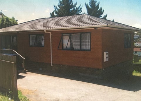 72A Solar Road, Glen Eden, Auckland