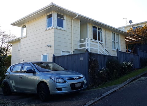 16 Mawhare Street, Titahi Bay, Porirua