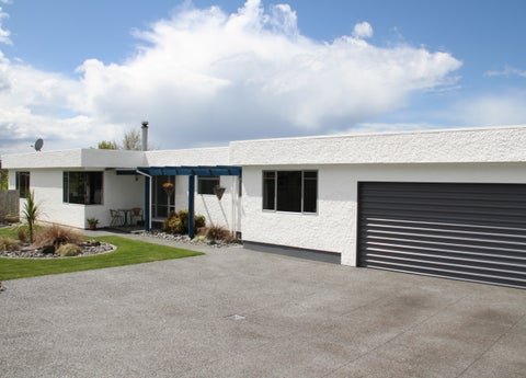 16 Jacaranda Place, Greenmeadows, Napier