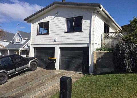 26 Albatross Close, Whitby, Porirua