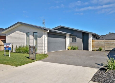 35 Tupelo Street, Pukete, Hamilton