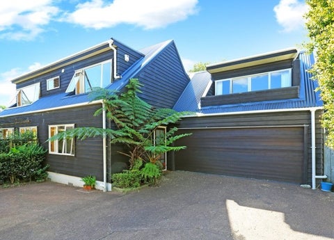 15C Temple Street, Meadowbank, Auckland