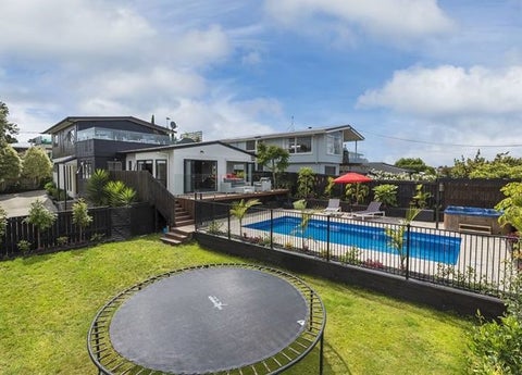79 HASTINGS ROAD, MAIRANGI BAY, AUCKLAND