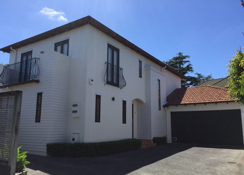 12A Appleyard Crescent, Meadowbank, Auckland