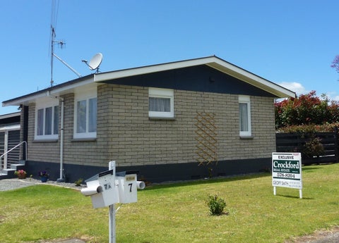 7 Lorna Place, Brookfield, Tauranga