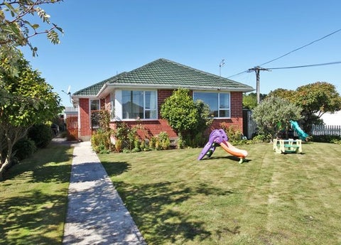 28 Vardon Crescent, Shirley, Christchurch