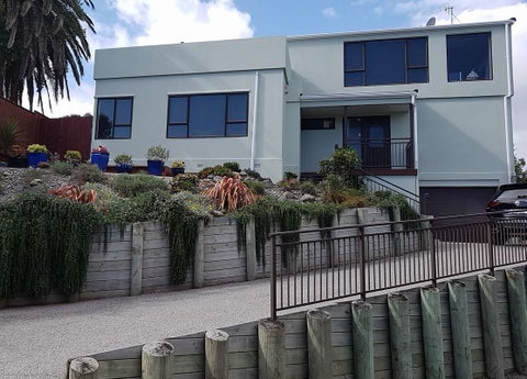 8 Kohutuhutu Road, Raumati Beach, Paraparaumu