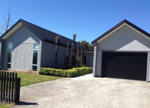 17A Esther Street, Martinborough