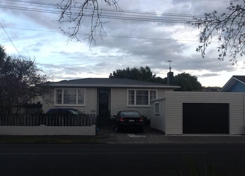 4 Kauri Street, Merrilands, New Plymouth