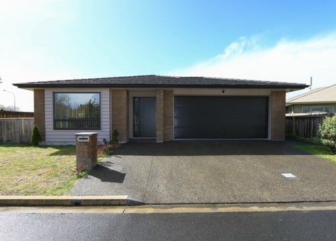 98 Mazengarb Road, Paraparaumu Beach, Paraparaumu