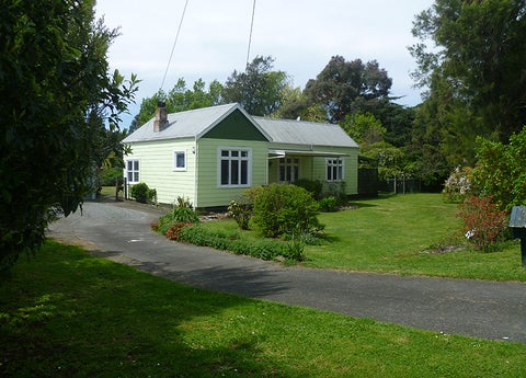 102 Brooklyn Road, Carterton