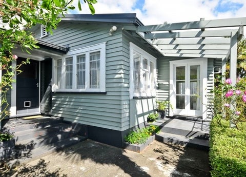4 Burns Street, Leamington, Cambridge