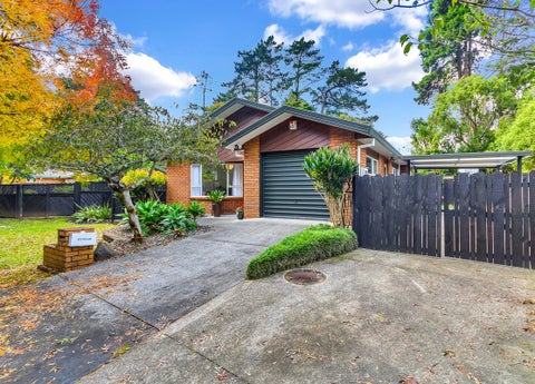 1 Waimoko Glen, Swanson, Auckland