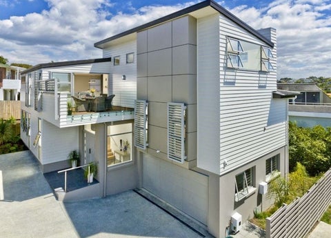 20B Prospect Terrace, Milford, Auckland