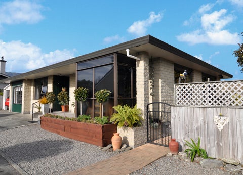 2/63 Neale Avenue, Stoke, Nelson