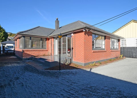 207 Stokes Valley Road, Stokes Valley, Lower Hutt