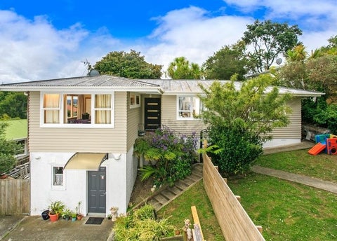 9 Gatman Street, Birkdale, Auckland