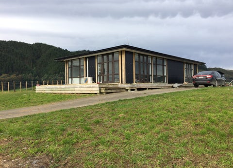 42 Tame Porati Street, Manakau, Waikawa Beach