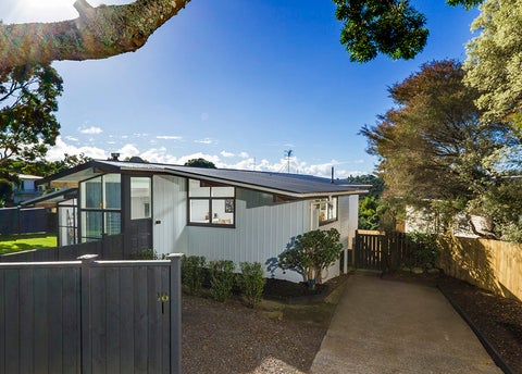 1//18 CASTLETON ST, Birkdale, Auckland