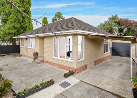 2/92 Kervil Avenue, Te Atatu Peninsula, Auckland
