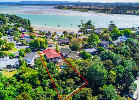 87 Aeroview Drive, Beach Haven, Auckland