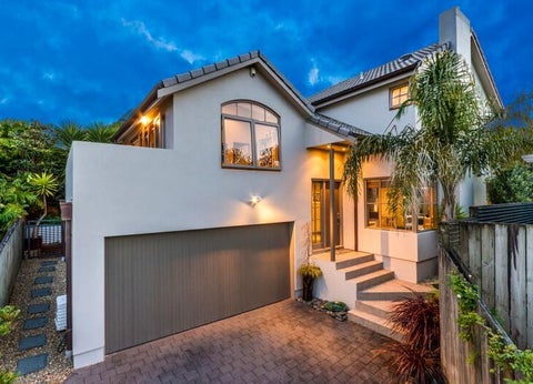 2/23 Blomfield Spa, Takapuna, Auckland