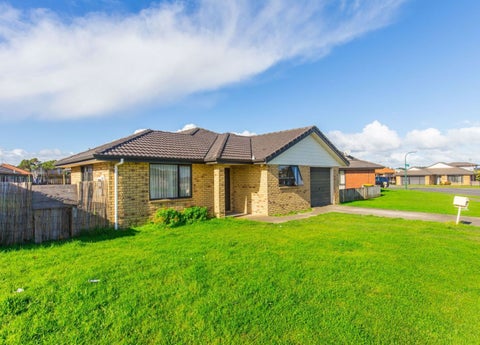 49 Cyclamen Road, Mangere, Auckland