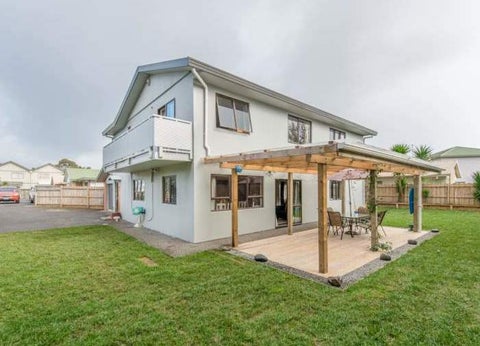 10A Rathgar Road, Henderson, Auckland