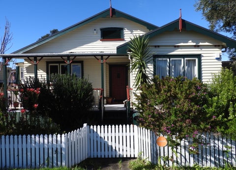 209 Te Atatu Road, Te Atatu South, Auckland