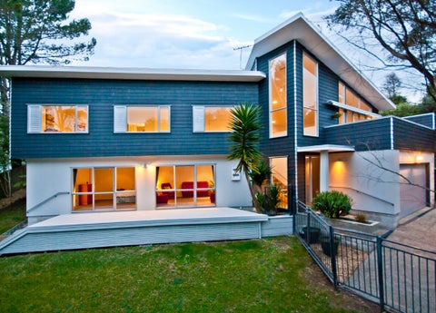 50A Derwent Crescent, Titirangi, Auckland