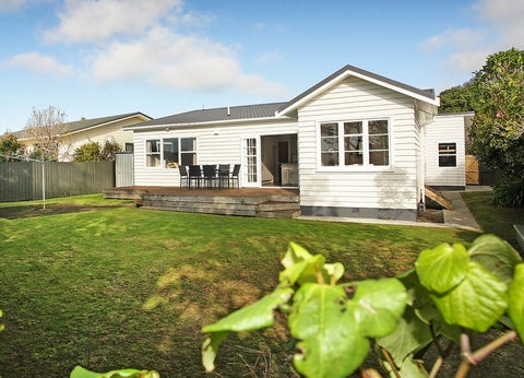 11 Chorley Grove, Churton Park, Wellington