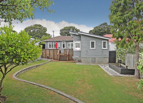 21 Chamberlain Road, Karori, Wellington