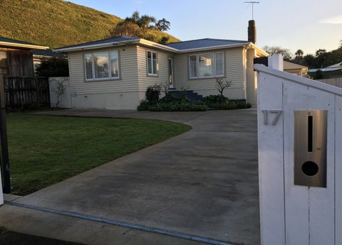 17 Putini Road, Mangere Bridge, Auckland