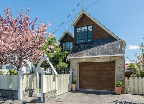 17 The Quadrant, Miramar, Wellington