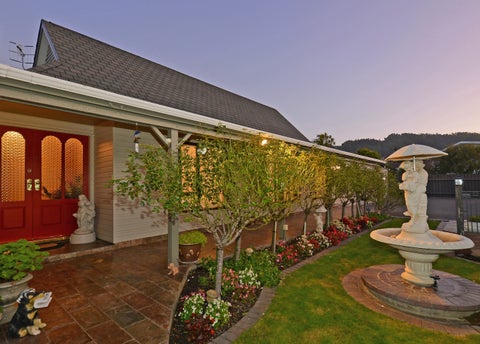 5 Clinker Grove, Silverstream, Upper Hutt