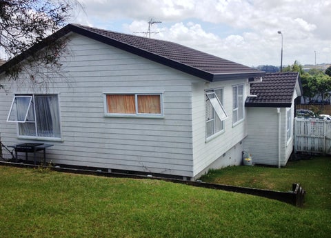 1/18 Barbados Drive, Unsworth Heights, Auckland
