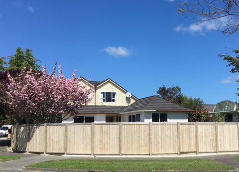 2 Huia Grove, Elderslea, Upper Hutt