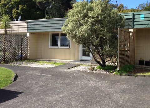 2/21 Cresta Avenue, Beach Haven, Auckland