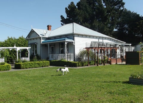 18 Vera Street, Marton
